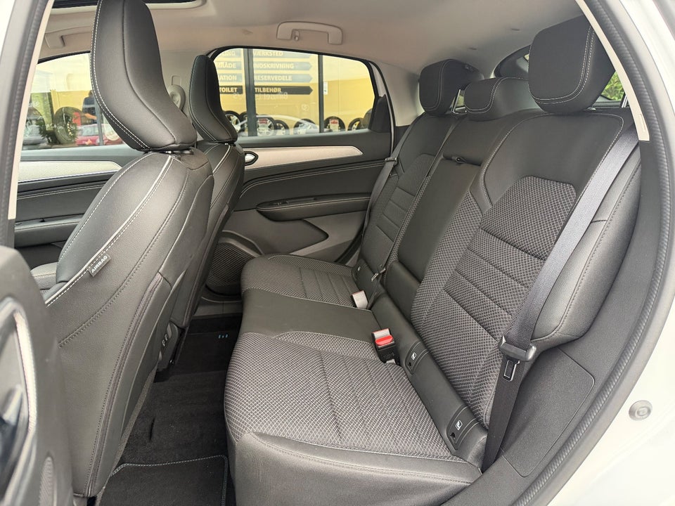 Renault Arkana 1,6 E-Tech Intens 5d