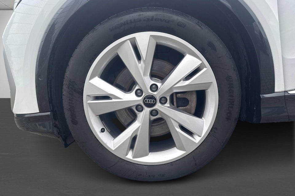 Audi Q4 e-tron 45 Progress Sportback 5d