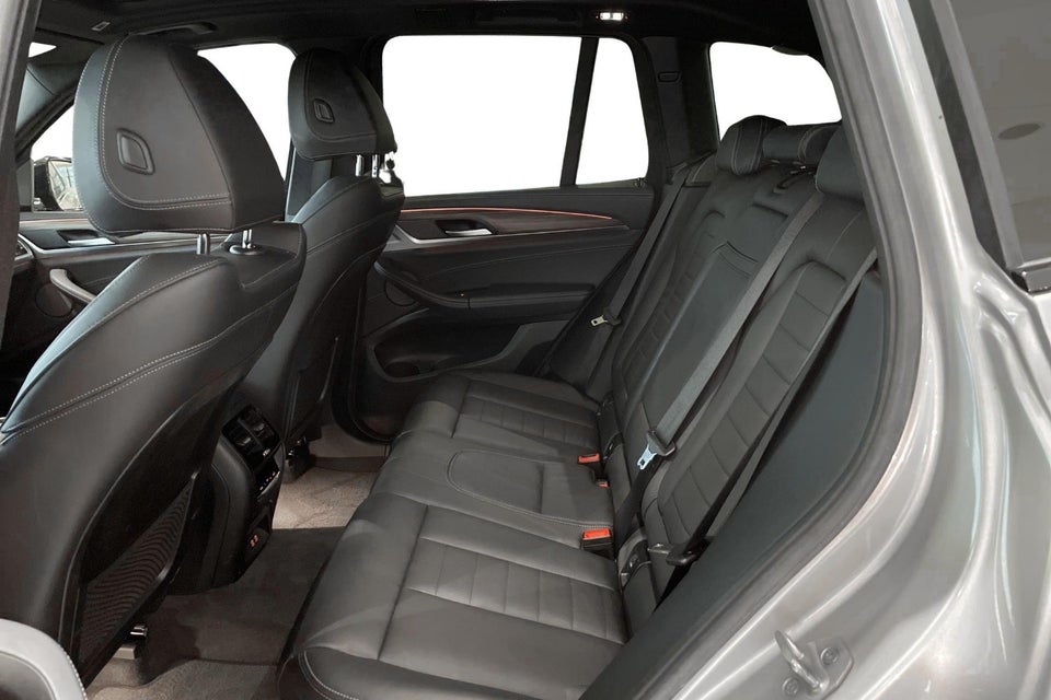 BMW iX3 Charged Impressive 5d