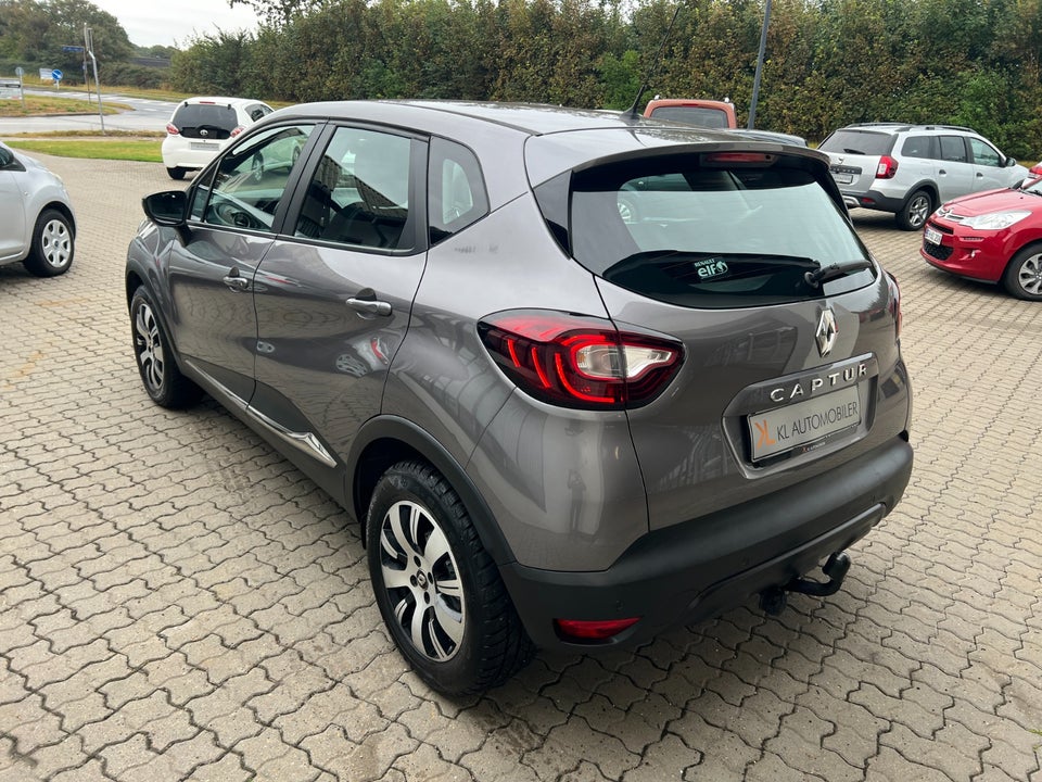 Renault Captur 1,5 dCi 90 Zen EDC 5d
