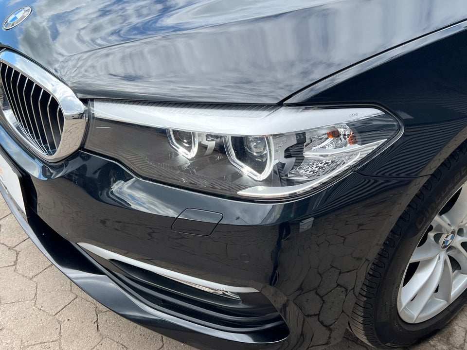 BMW 520d 2,0 Touring Connected aut. 5d
