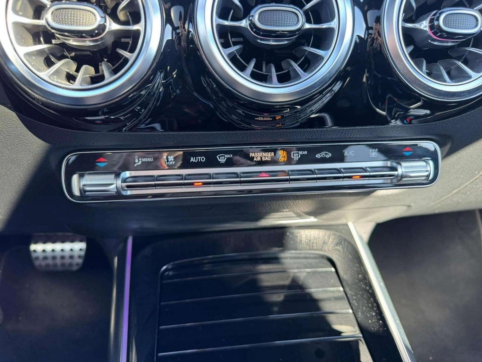 Mercedes EQA250 AMG Line 5d