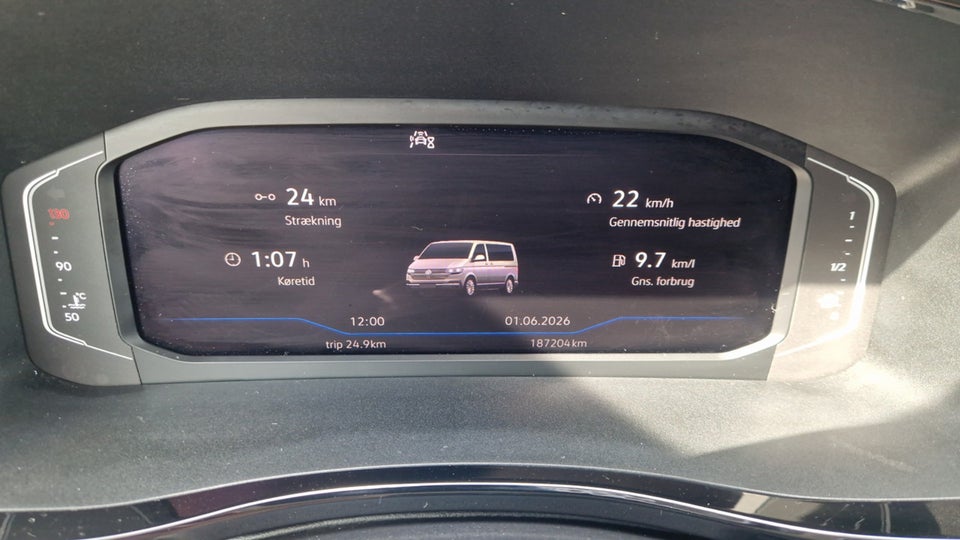 VW Transporter 2,0 TDi 150 Kassevogn DSG lang