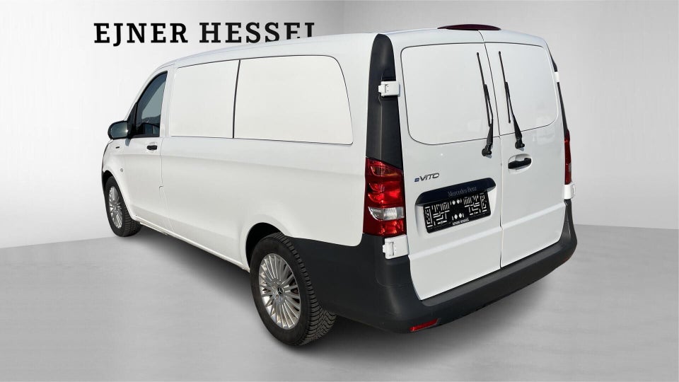 Mercedes eVito 129 Tourer PRO L Van