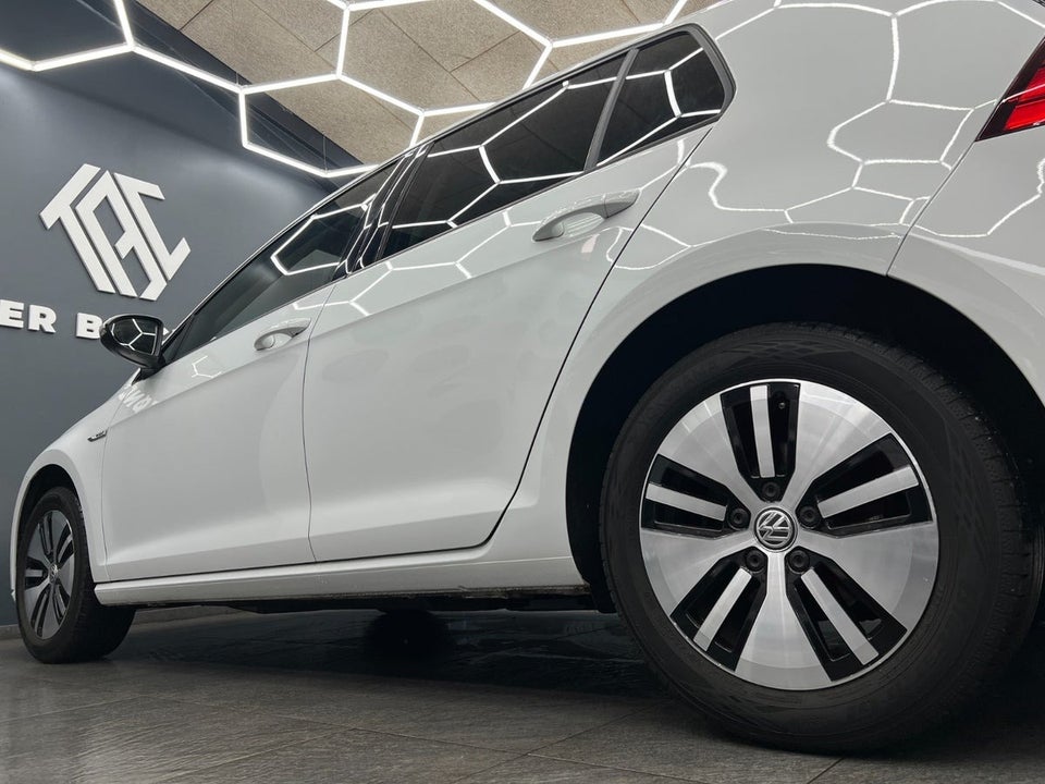 VW e-Golf VII Comfortline 5d