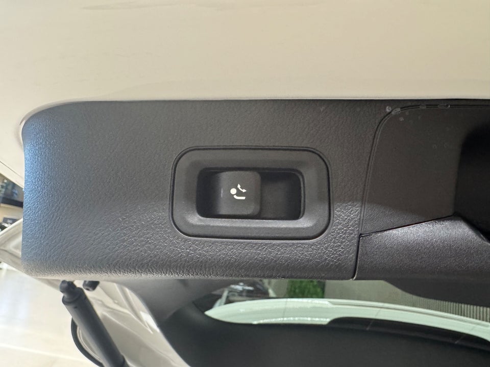 Mercedes EQB250+ AMG Premium 5d