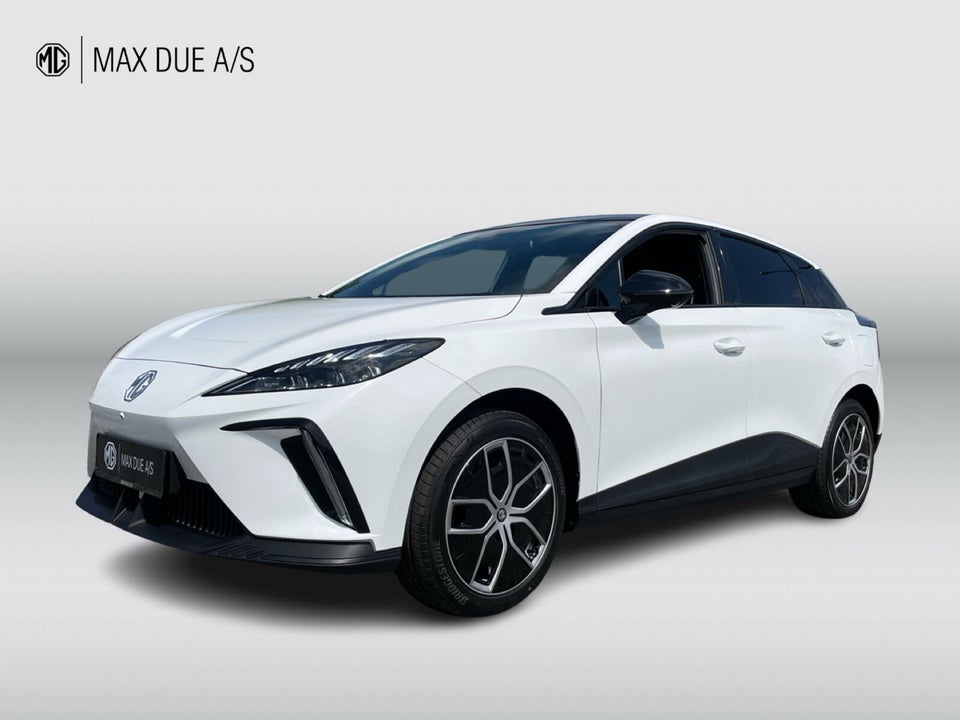 MG MG4 64 Luxury 5d