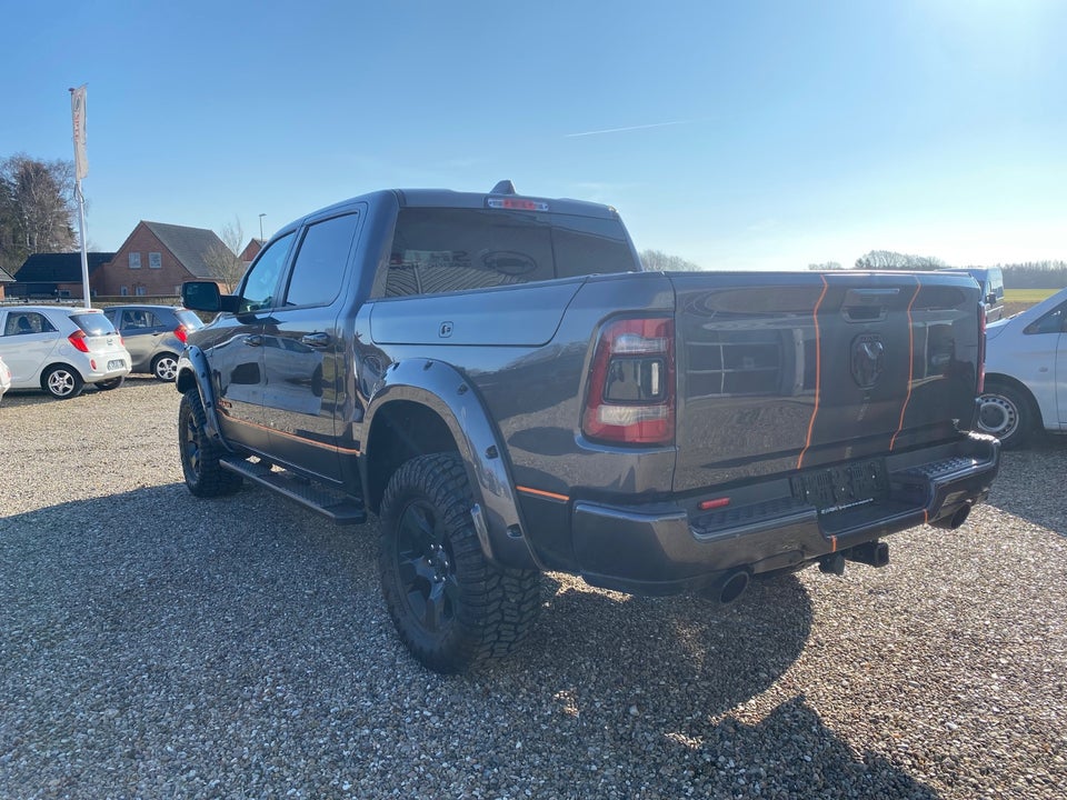 Dodge RAM 1500 5,7 V8 Hemi Laramie aut. 4d