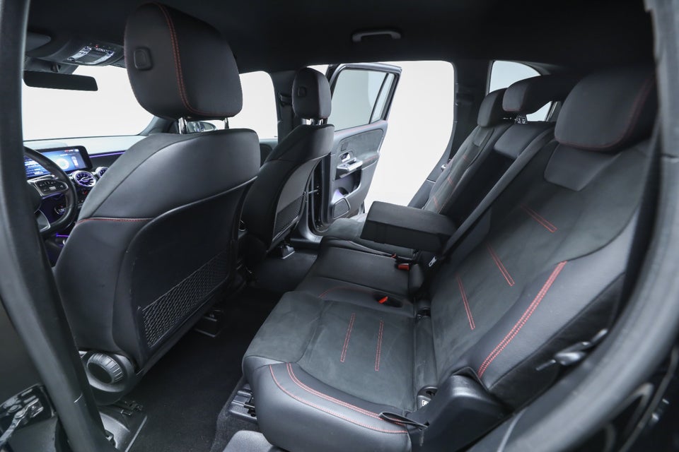 Mercedes GLB200 1,3 AMG Line aut. 5d