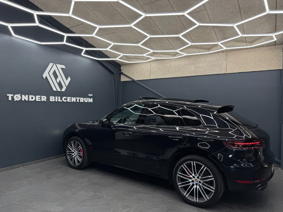 Porsche Macan GTS 3,0 PDK 5d