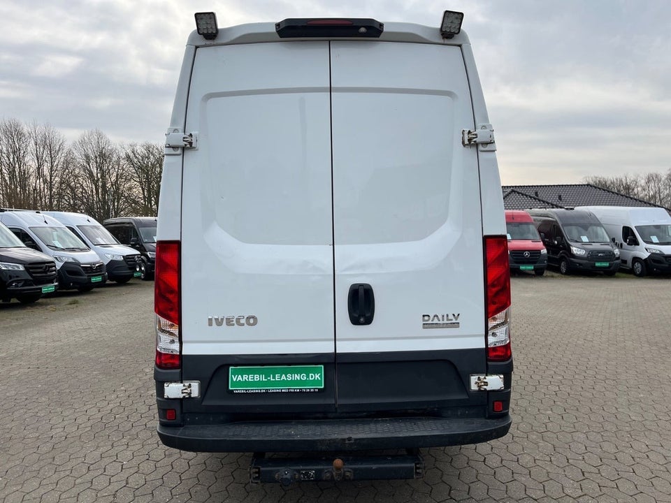 Iveco Daily 3,0 35C18 12m³ Van AG8