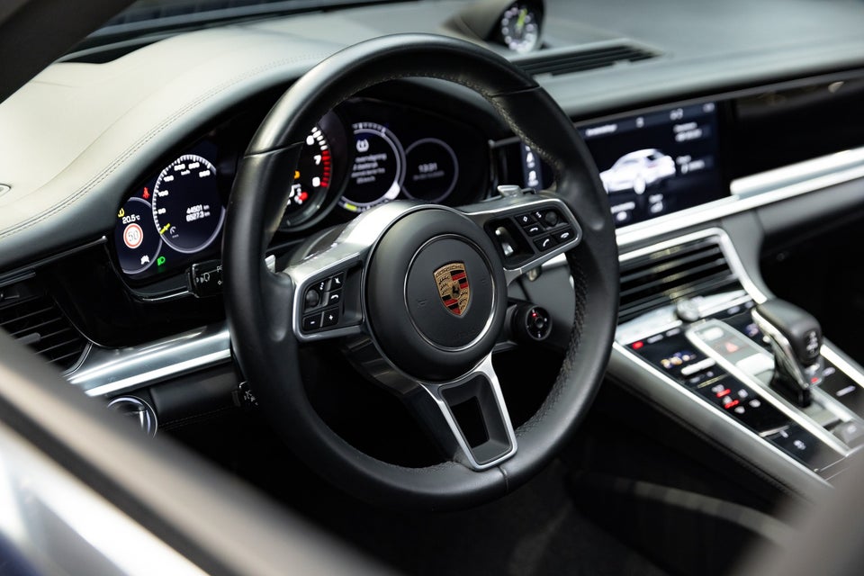 Porsche Panamera 4 2,9 E-Hybrid Sport Turismo PDK 5d
