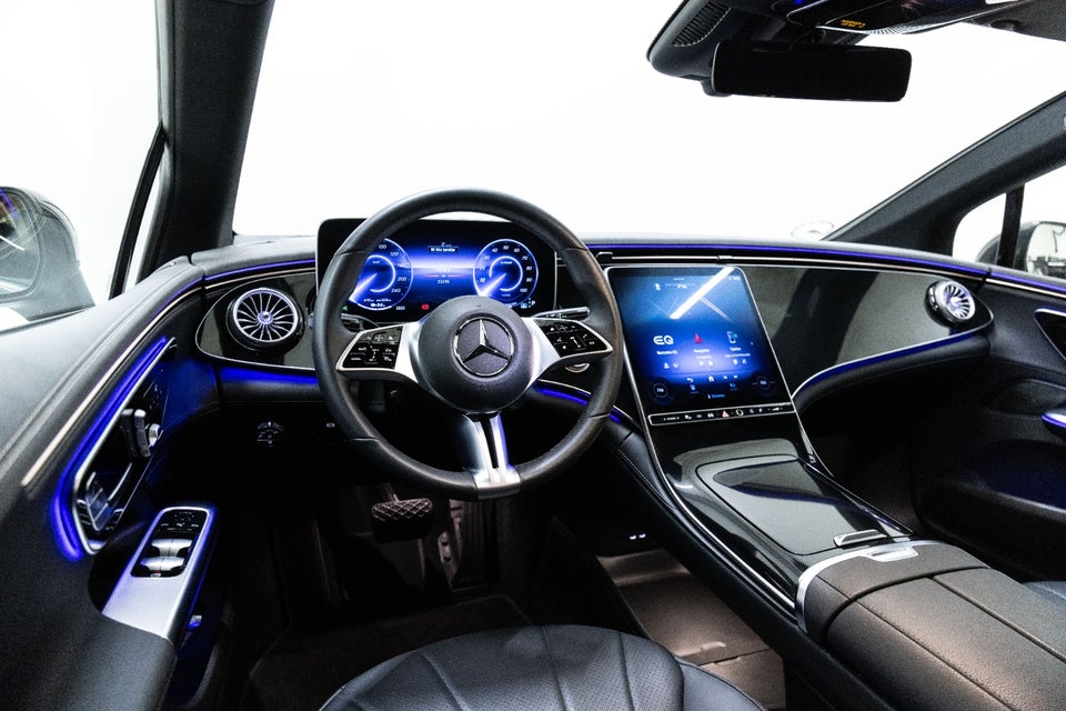 Mercedes EQE350 AMG Line 4d