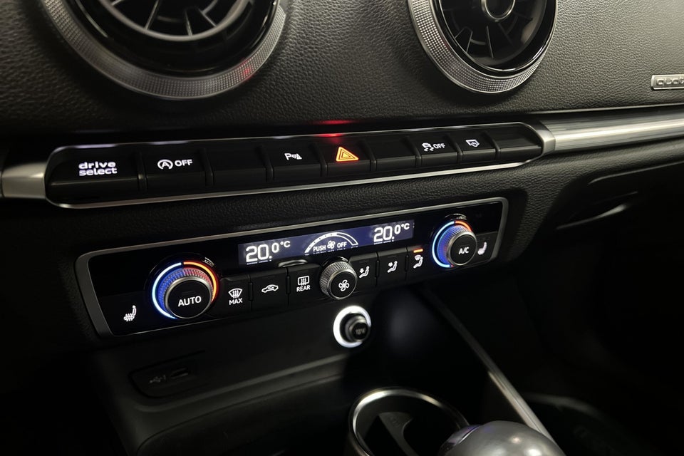 Audi A3 40 TFSi Sport Limited Sportback quattro S-tr. 5d