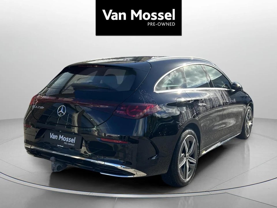 Mercedes CLA250+ electric AMG Advance Plus 4d