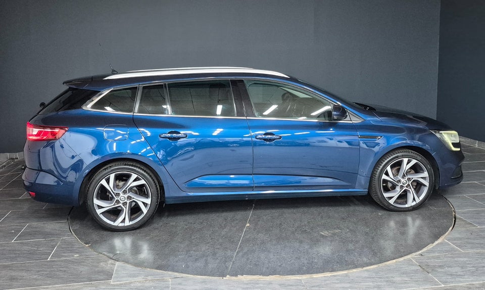 Renault Megane IV 1,5 dCi 110 Zen Sport Tourer EDC 5d