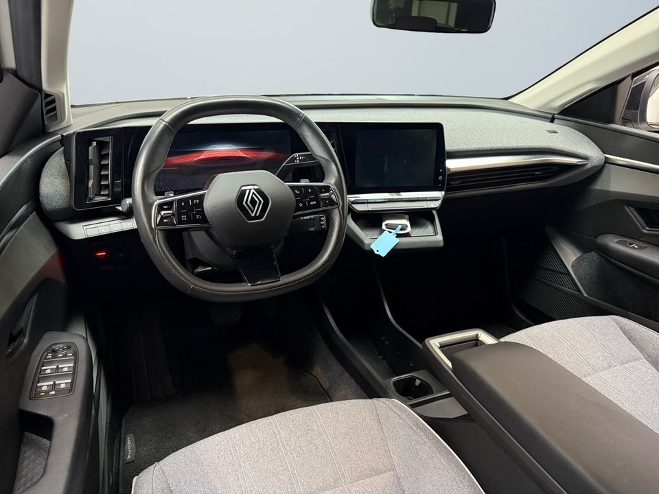 Renault Megane E-Tech 40 Equilibre 5d