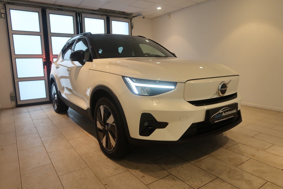 Volvo XC40 ReCharge Twin Plus 5d