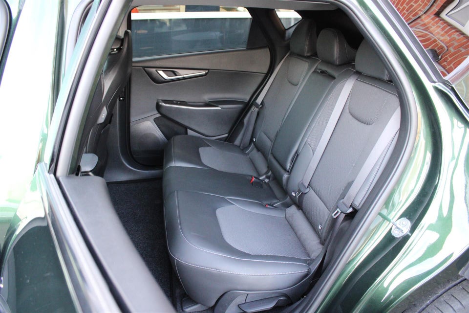 Kia EV6 77 Long Range Access 5d