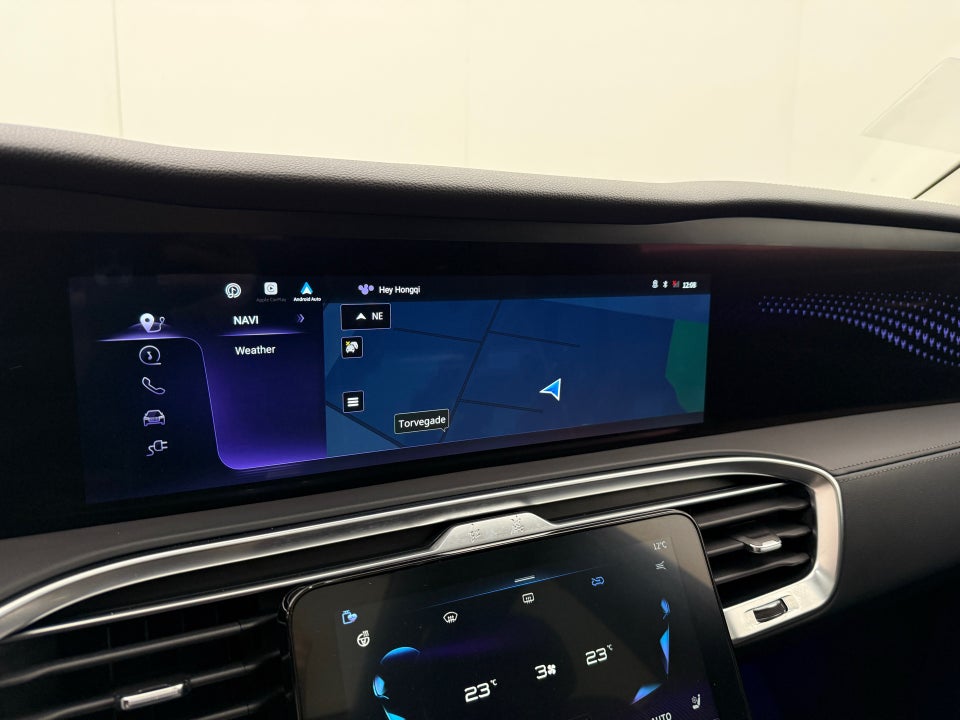 Hongqi E-HS9 99 Premium 5d