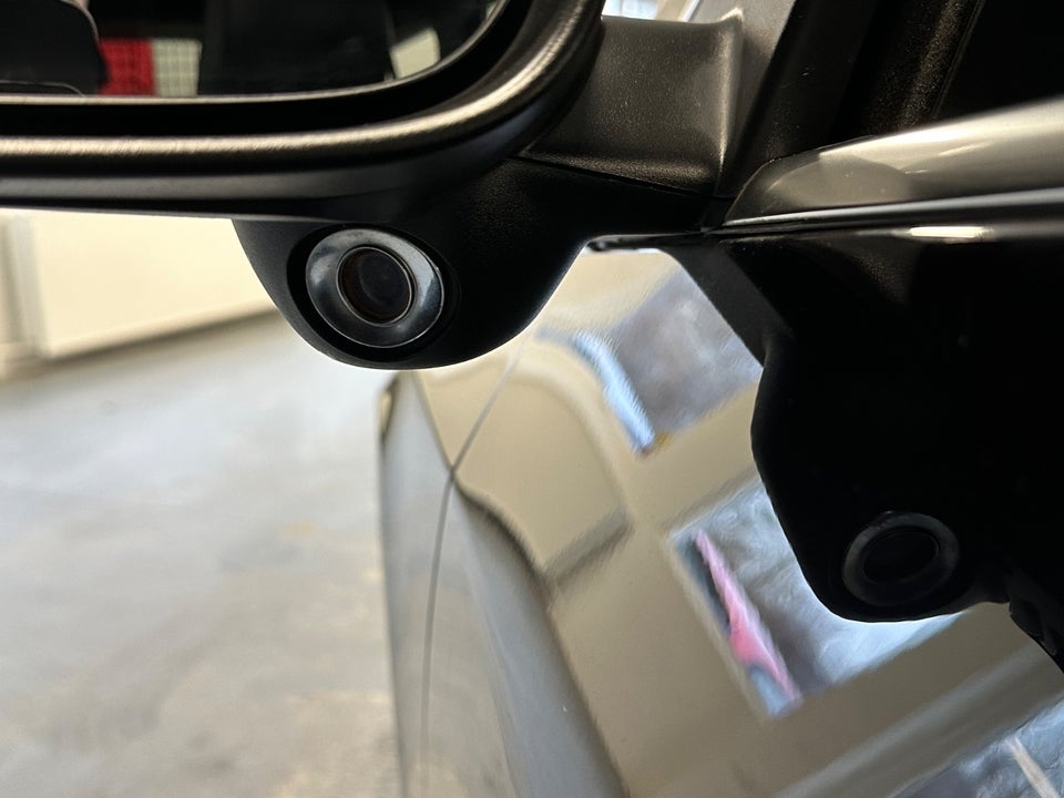 Volvo V60 3,0 T6 Summum aut. AWD 5d