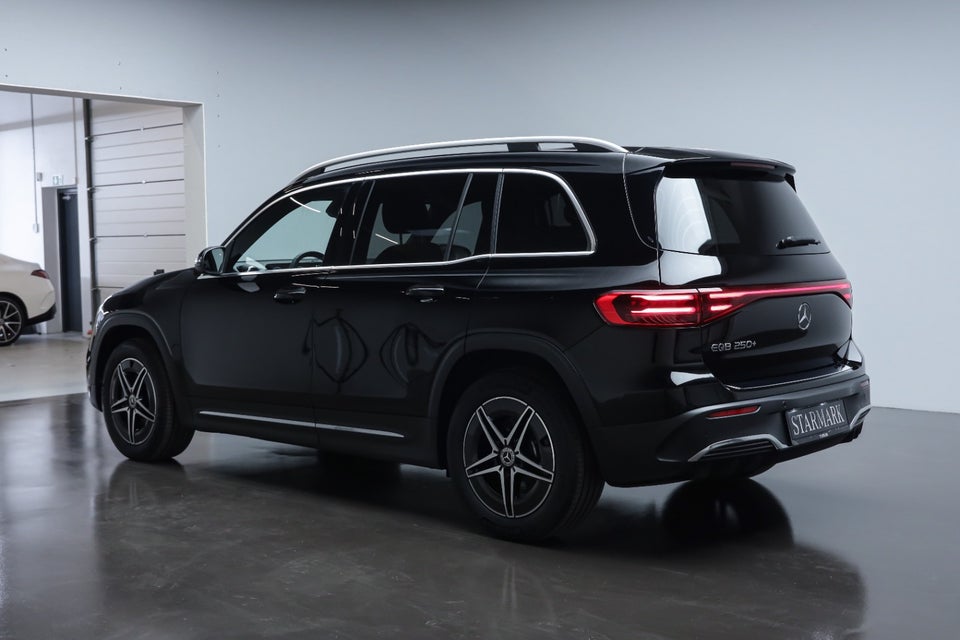 Mercedes EQB250+ AMG Advance 5d