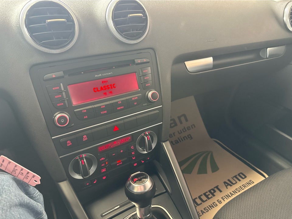 Audi A3 1,6 TDi Ambiente Sportback S-tr. 5d