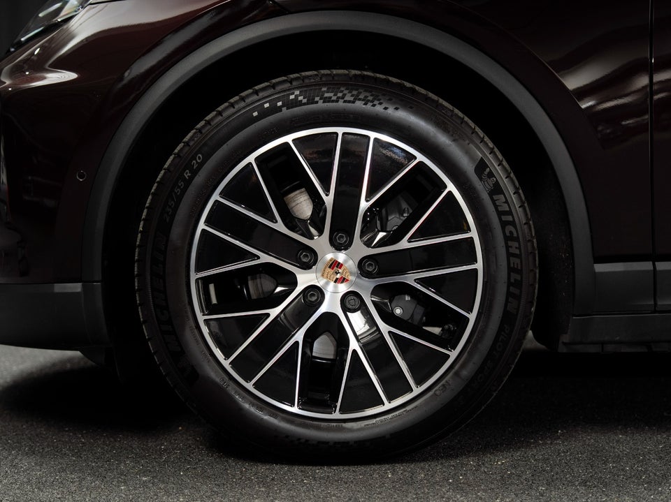 Porsche Macan 5d