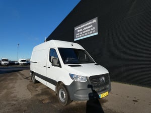 Mercedes Sprinter 317, modelår 2021, 170,000 km
