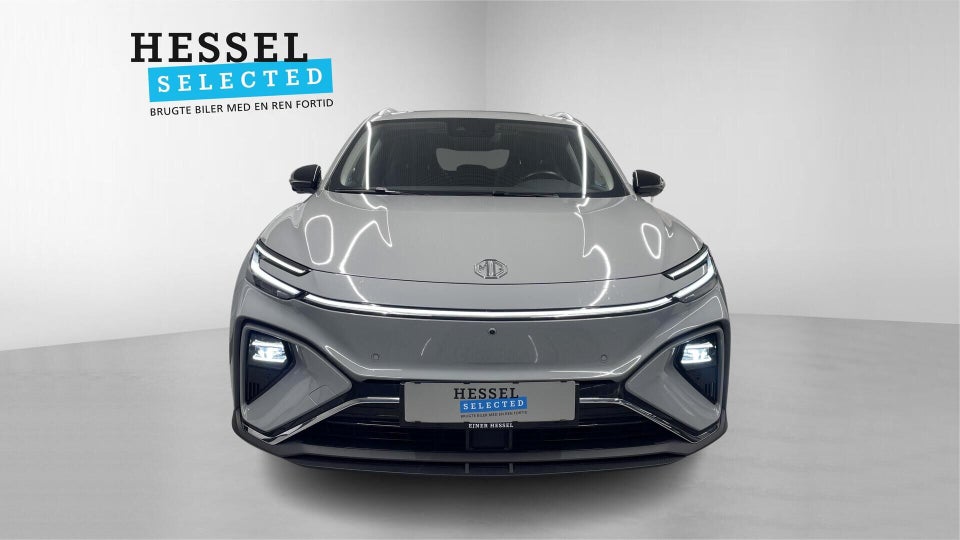 MG Marvel R Luxury 5d