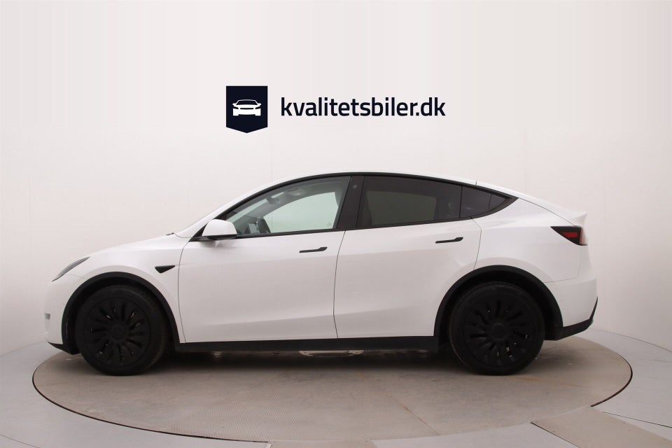Tesla Model Y Long Range AWD 5d