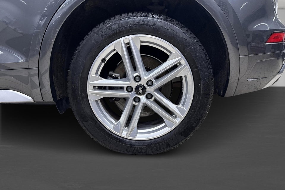 Audi Q5 50 TFSi e Prestige quattro S-tr. 5d