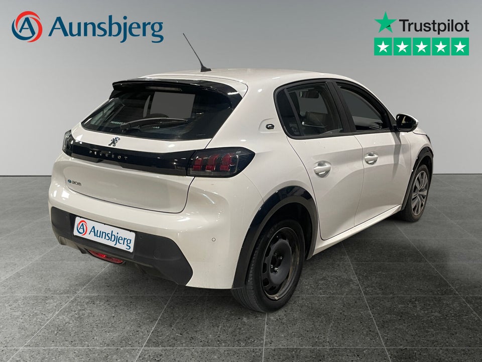 Peugeot e-208 50 Active 5d