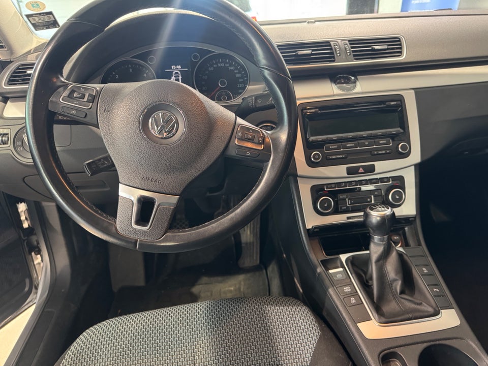 VW Passat 1,6 TDi 105 Comfortline Variant BMT 5d