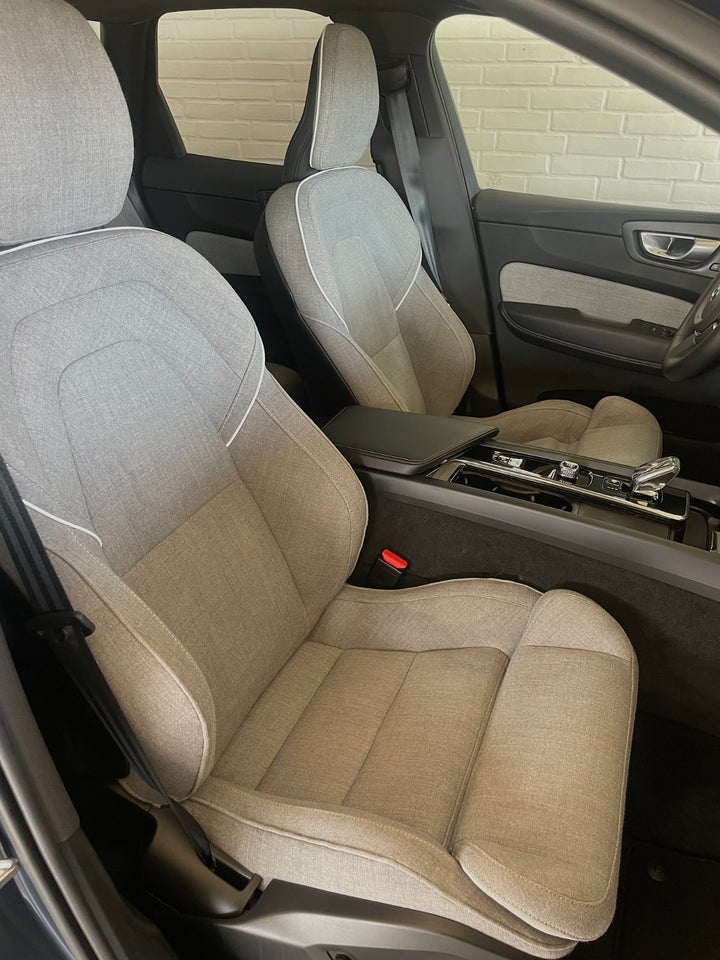 Volvo XC60 2,0 T6 ReCharge Ultimate Bright aut. AWD 5d