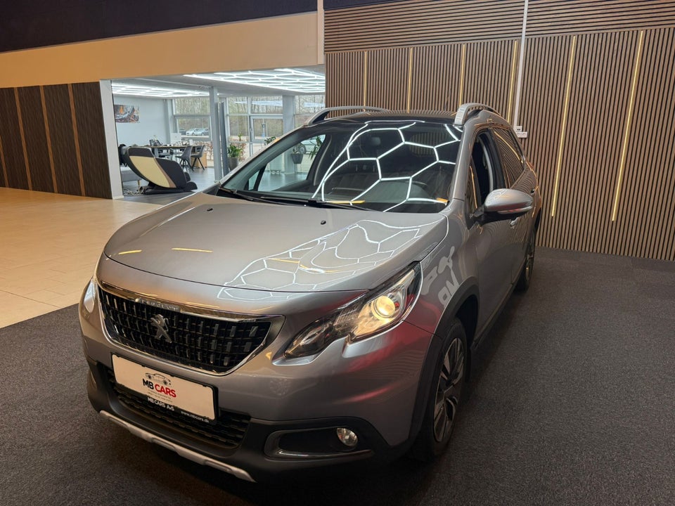 Peugeot 2008 1,5 BlueHDi 100 Allure Sky 5d