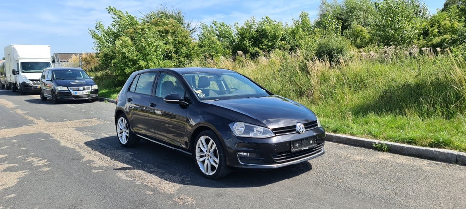 VW Golf VII 1,4 TSi 140 Highline Variant DSG BMT 5d