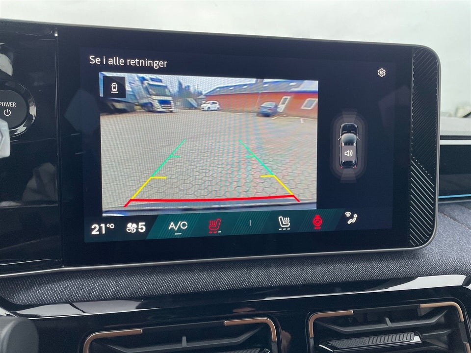 Renault 4 E-Tech 52 Techno 5d