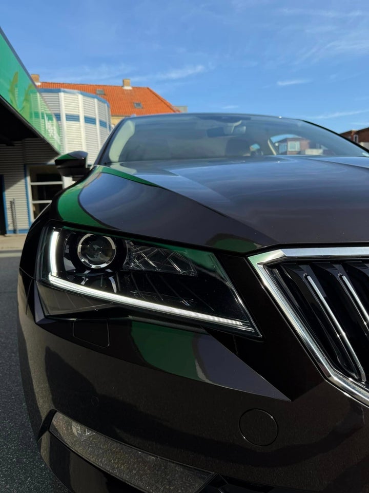 Skoda Superb 1,5 TSi 150 Ambition Combi 5d