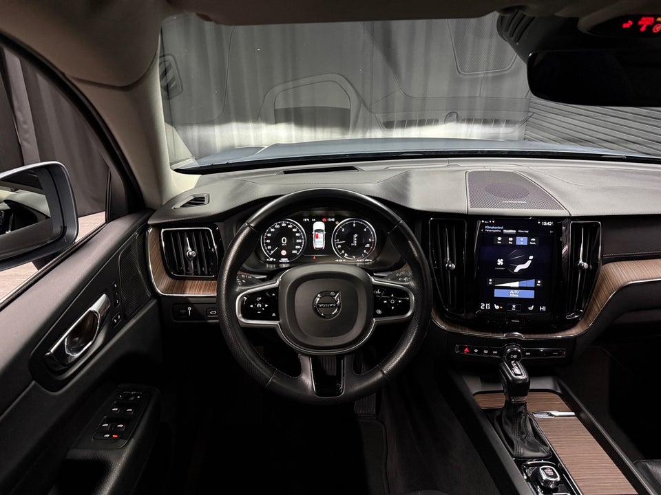 Volvo XC60 2,0 D4 190 Inscription aut. 5d