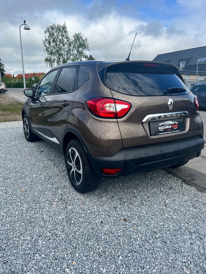 Renault Captur 1,5 dCi 90 Expression EDC 5d