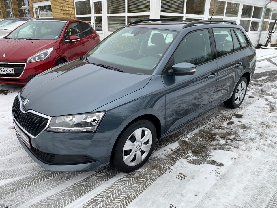 Skoda Fabia 1,0 MPi 60 Ambition Combi 5d