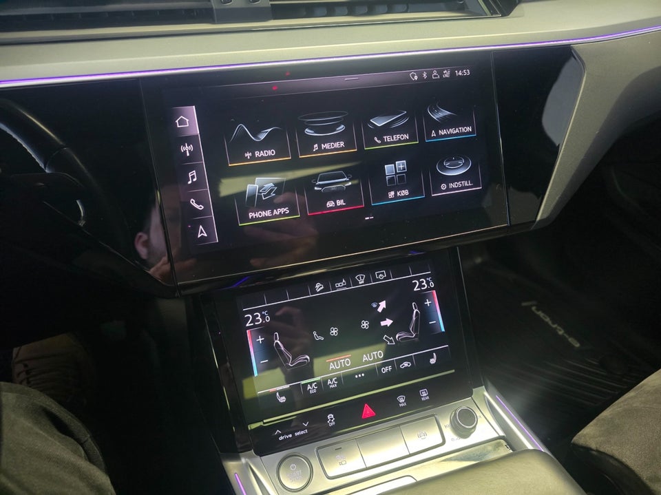 Audi e-tron 55 Advanced quattro 5d