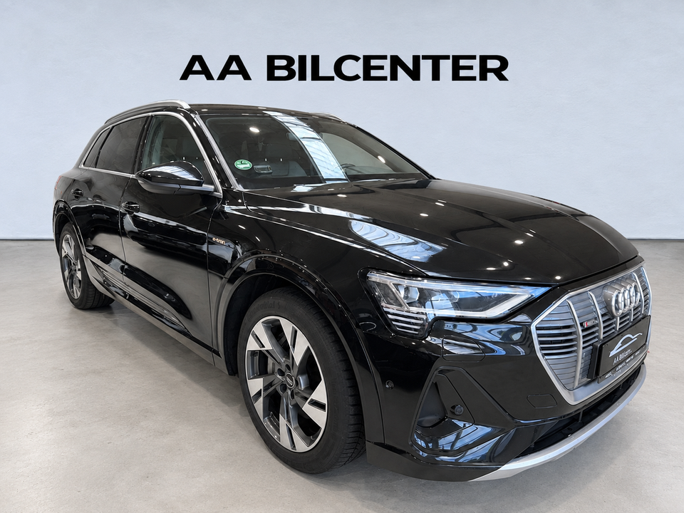 Audi e-tron 55 S-line quattro 5d