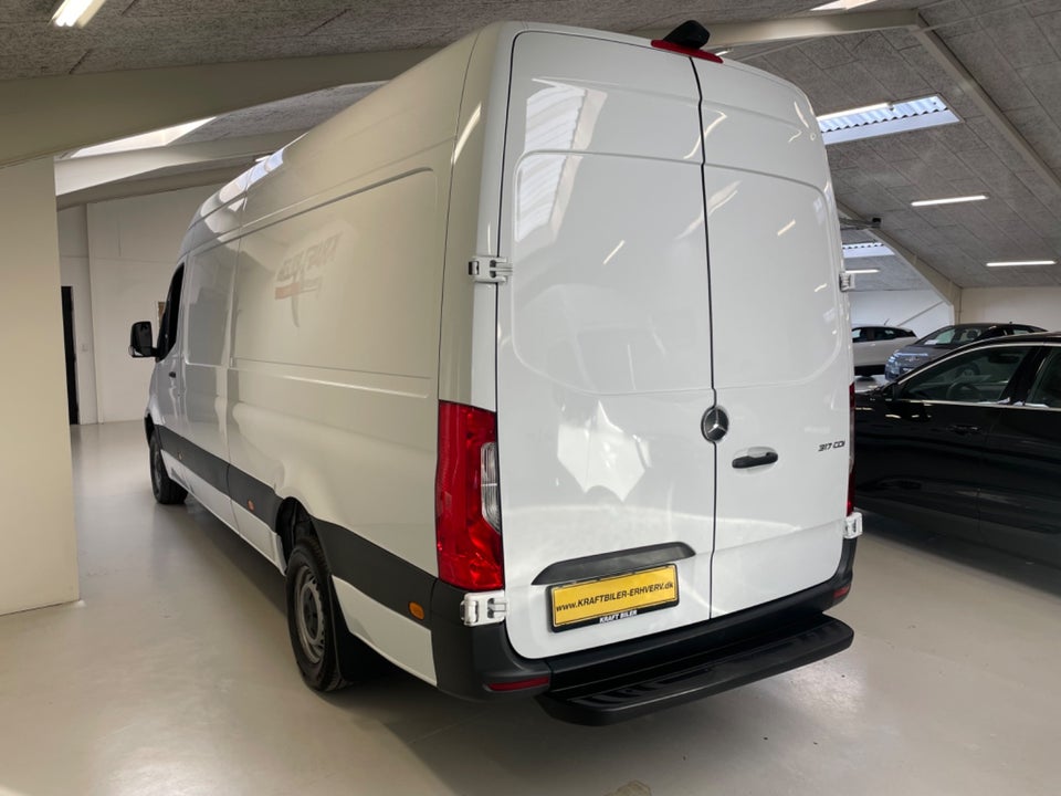 Mercedes Sprinter 317 2,0 CDi A3 Kassevogn aut. RWD