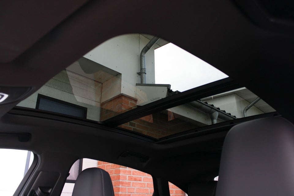 Audi e-tron 55 S-line Sportback quattro 5d