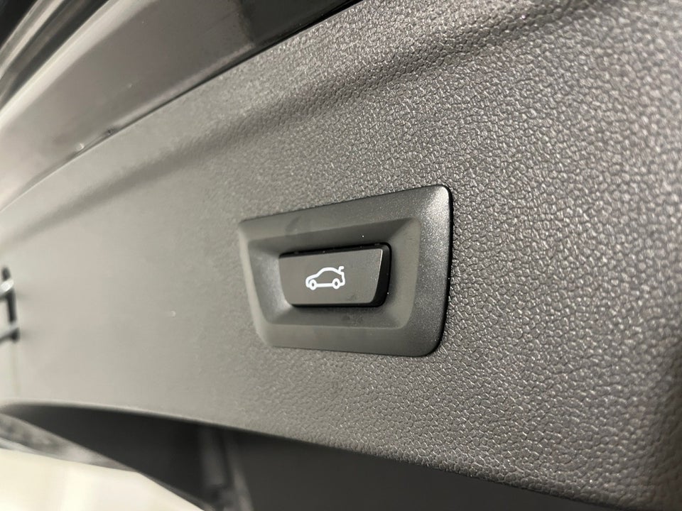 BMW iX xDrive50 Supercharged 5d