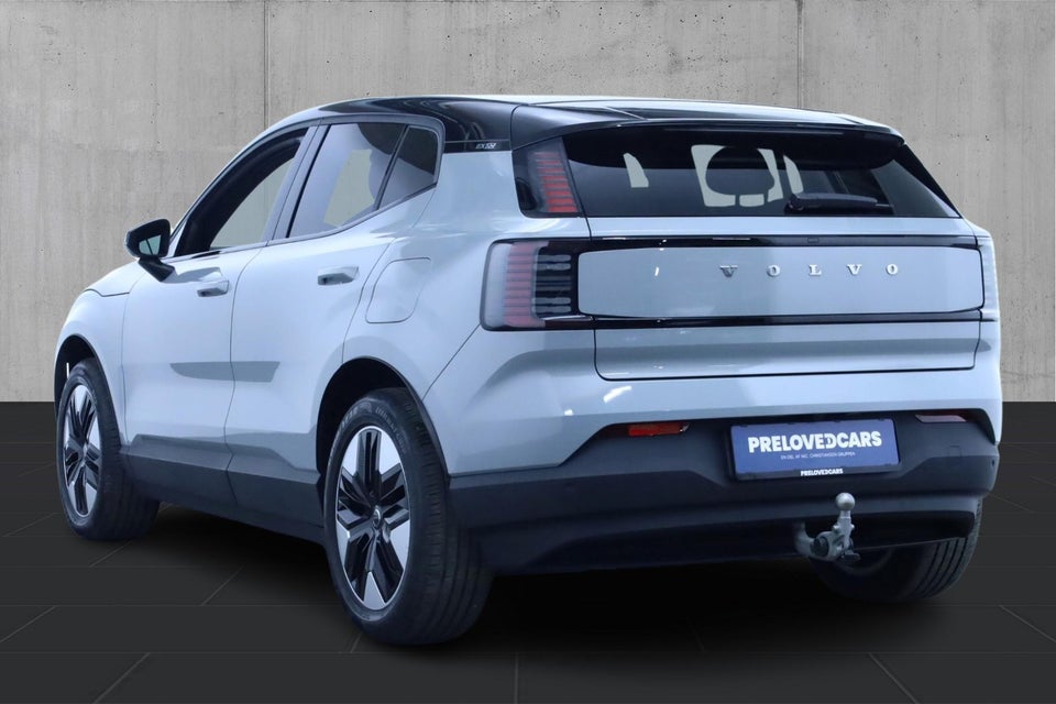 Volvo EX30 Standard Range Plus 5d