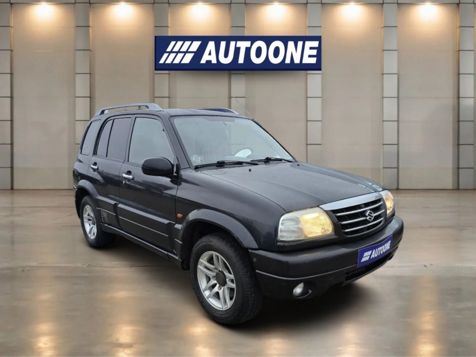 Suzuki Grand Vitara 2,5 V6 Active aut. Van 5d