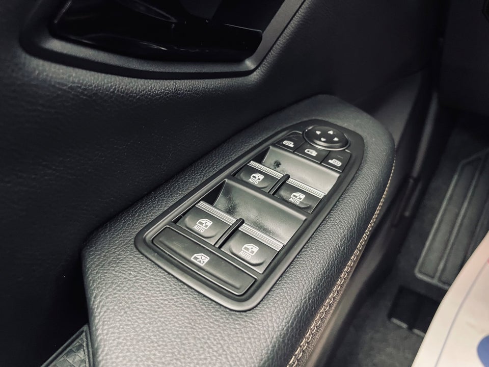 Renault Megane E-Tech 60 Iconic 5d